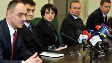Assistant environment minister resigns