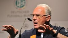 Beckenbauer se boji 'glupih i  istrošenih Engleza'