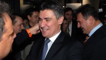 Zoran Milanović pod 'okupacijom' primao čestitke