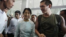 Susret Aung San Suu Kyi i sina