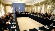 PM Kosor meets representatives of veterans' associations