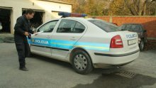 Krali žicu s dalekovoda, bježali i umakli policiji