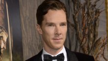 'Sherlock' Cumberbatch pred publikom opsovao političare