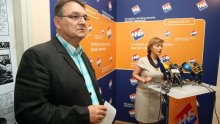 Pusic to run for HNS president, Cacic to step down