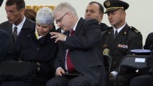 Kosor: Nisam dobila poziv, Josipović: Pozvana je!