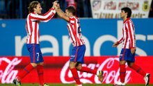 Atletico bacio na koljena strašnu Barcu