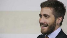 Jake Gyllenhaal bacio oko na Jennifer Aniston