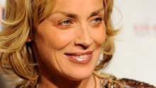 Lice Sharon Stone prepuno bora