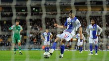 Kalinić zabio iz penala, Blackburn prošao