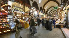 Istanbul: Veliki bazar vapi za starim sjajem