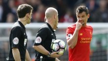 Liverpool slavio u 'Merseyside derbiju', Lovren zamalo izbjegao tešku ozljedu