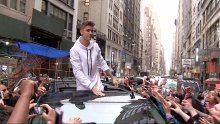 Justin Bieber se već utješio s novom ljepoticom