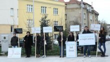 Tko se to moli pred Vinogradskom bolnicom i uznemirava žene