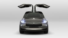 Teslin SUV Model X imat će vrata gullwing