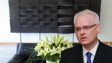 Josipović posudio Džamonjinu tapiseriju na pet godina