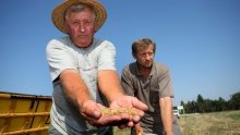 Tko će zadnji ugasiti svjetlo u selu ako se usvoji Zakon o poljoprivrednom zemljištu?