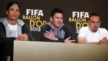 Ronaldo dobio Zlatnu loptu i zaplakao