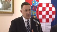 HDZ-ov načelnik nabijao novinarke pa se ispričao