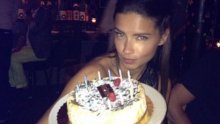 Adriana Lima proslavila rođendan bez Marka Jarića