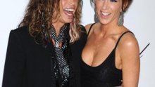 Steven Tyler raskinuo zaruke s zbog turneje