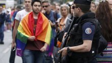 Gay Pride u Parizu sa zahtjevom za umjetnu oplodnju