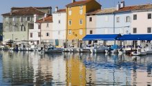 Guardian o Cresu: Otok duhova i supova