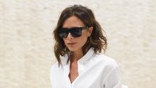 Evo zašto Victoria Beckham ne skida sunčane naočale