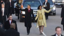 Barack i Michelle prošetali do Bijele kuće