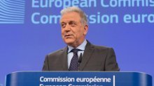 Avramopoulos: Ne želim Guantanamo za migrante