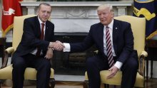 Trump i Erdogan pokušali smiriti tenzije