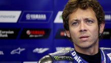 Valentino Rossi se razbio; prebačen u bolnicu