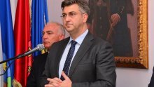 Plenković incidente u Savudrijskoj vali nazvao 'tradicionalnom metodologijom'