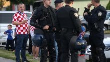 Hrvatski policajci pomažu francuskim kolegama tijekom Eura