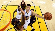 Curry i Thompson nadomak naslova: Uništili Cleveland u gostima!