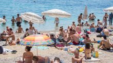 More na plažama dubrovačkih hotela onečišćeno fekalijama