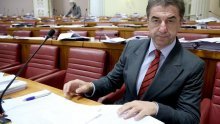 Milinović: Orešković je kriv za krizu, treba dati ostavku