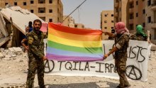 'Ovi pederi ubijaju fašiste': LGBTQ jedinica krenula u rat protiv ISIL-a