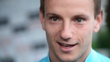 Ivan Rakitić nasmijao obožavatelje drastičnom promjenom izgleda