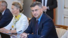 Plenković objasnio što će tražiti od savjetnika za otkup Ininih dionica od Mola