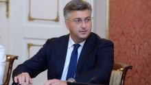 Plenković stigao u Rim, prvo obišao Tajni vatikanski arhiv