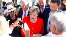 Merkel spustila Erdoganu: Turci su kod nas sigurni