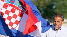 Bandić plaća četiri milijuna kuna za dizanje i spuštanje zastava!?