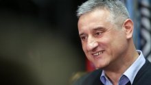 Karamarko: Hasanbegović je iskreni antifašist i ostaje u Vladi