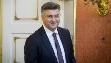 Plenković prozvao 'provokatore', izbacio porez na nekretnine, otkantao SDP i 'sredio' kurikulum