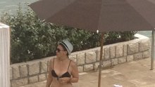 Nini Badrić na plaži puknuo gornji dio badića