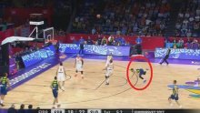 Najbolji potez Eurobasketa; čudesan šut zapalio internet