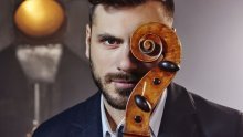 Stjepan Hauser pokazao kako uživa u svojoj elitnoj vili u Istri