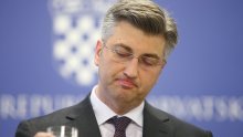 Plenković se oglasio o mailovima koje mu je slala žrtva obiteljskog nasilja