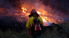 Požar u Konavlima gasilo 70 vatrogasaca i dva kanadera