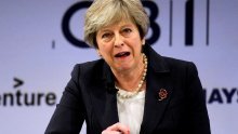 Theresa May izgubila ključno glasanje o Brexitu